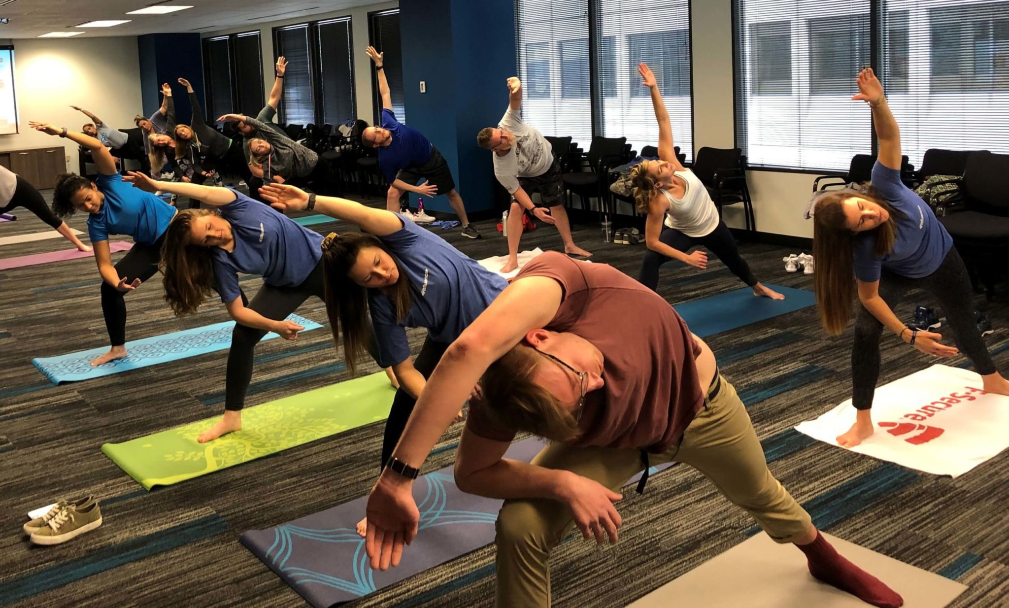 Fitfluence members doing yoga